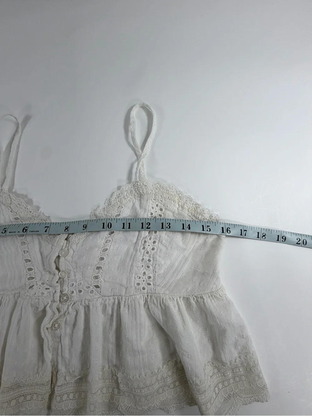 L.A. Hearts Cottagecore Eyelet Lace Peplum Crop Cami Tank White Small - Picture 4 of 5
